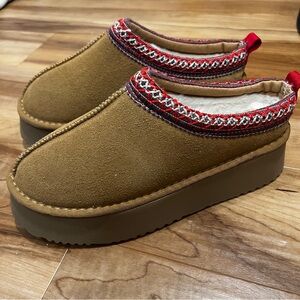 Platform Moccasins